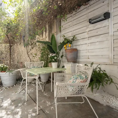 Apartment A Place 4u No15 - Peaceful Garden Hideaway Studio