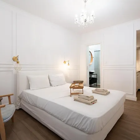 A Place 4u No15 - Peaceful Garden Hideaway Studio Apartment