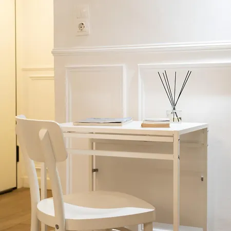 A Place 4u No15 - Peaceful Garden Hideaway Studio Apartment Athens